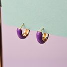 PENDIENTE ARO ESMALTE MORADO ONL
