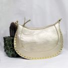 BOLSO ECOPIEL TACHAS 28690 DORADO ONL