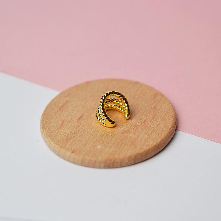 pendiente cuff oreja aro dorado triple