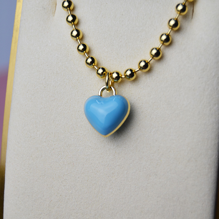 pulsera cadena dorada charm corazon