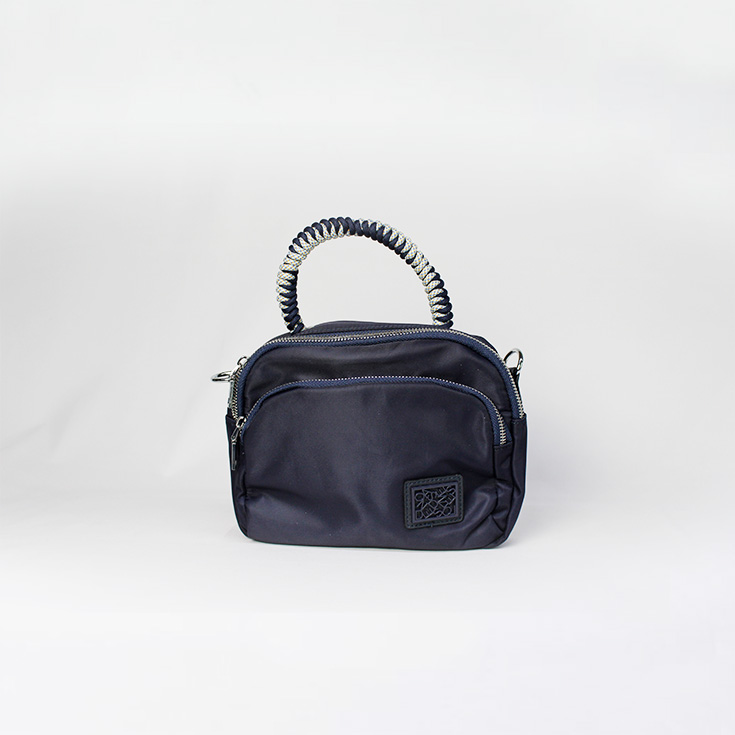 bolso nylon de mano asa cordon azul marino