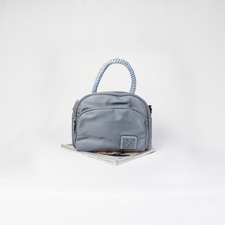 bolso nylon de mano asa cordon azul bolso nylon de mano asa cordon azul