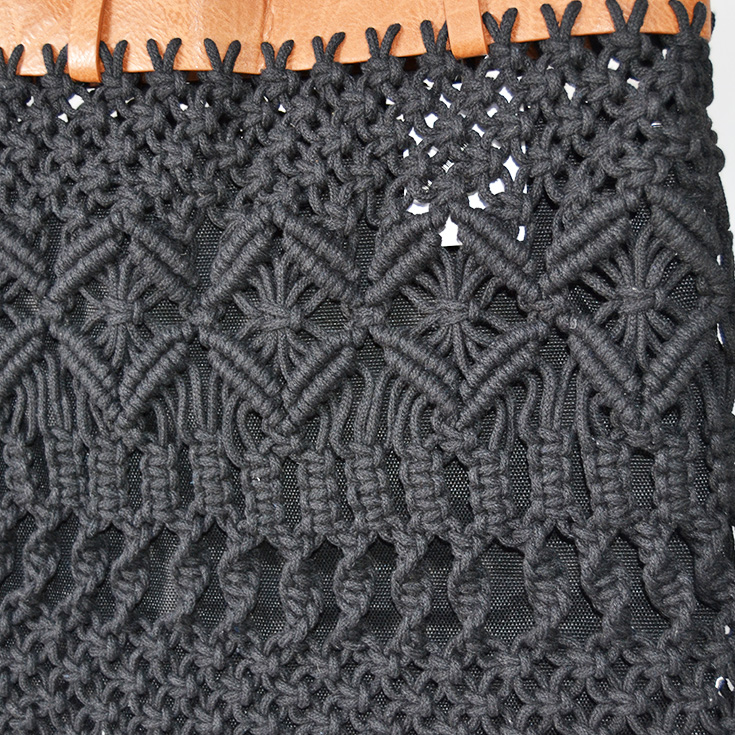 bolso macrame flecos negro