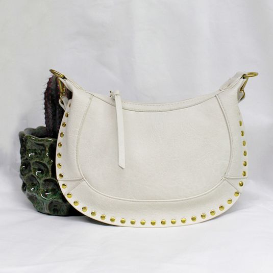 bolso blanco tachuelas