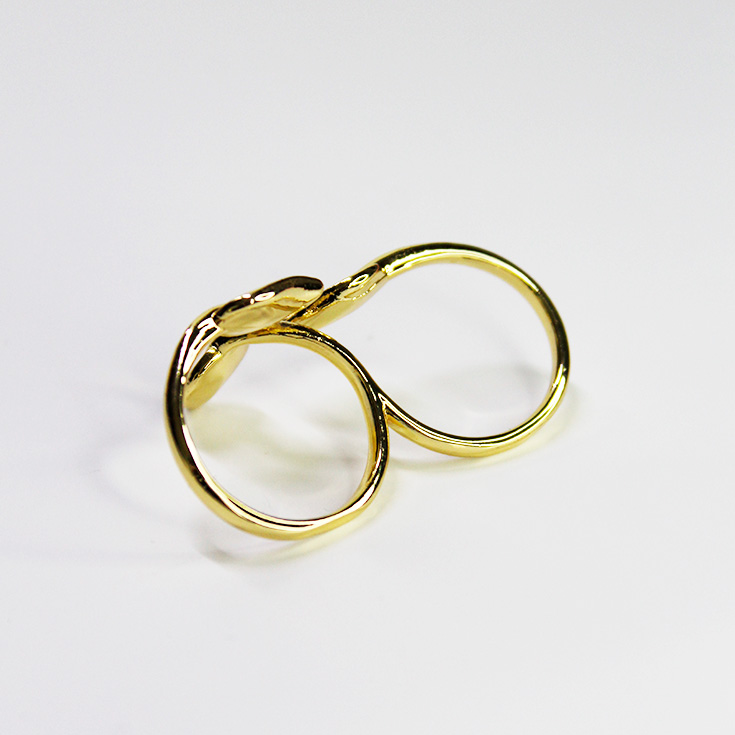 anillo dorado doble con enredadera