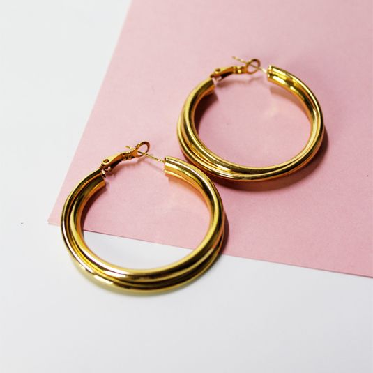 pendientes aro dorado entrelazado grueso