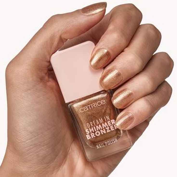 catrice dream in shimmer bronzer esmalte de uñas 090