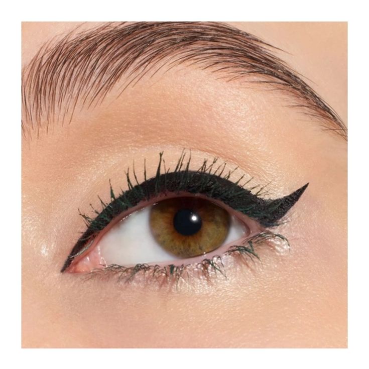 essence sello eyeliner quick wing! 