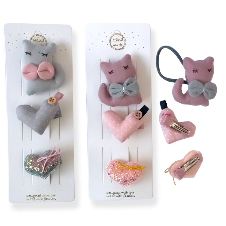 set 2 clips corazones de tela + 1 coletero gatito set 2 clips corazones de tela + 1 coletero gatito