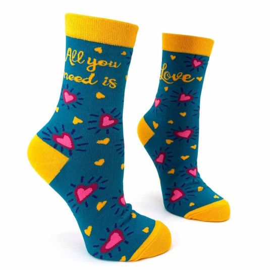 happy feet calcetines fease all you need is love