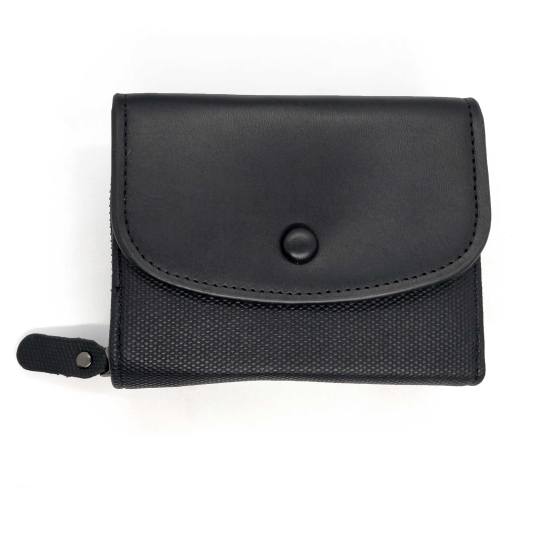 cartera pequeña de loneta y piel negra 11x9x3,5cm