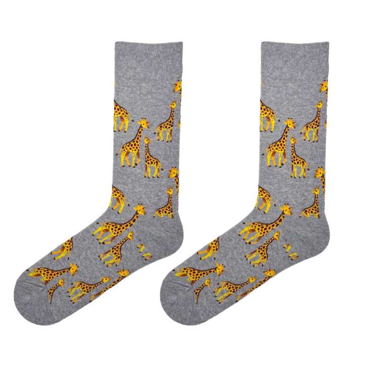 happy feet calcetines grises jirafas