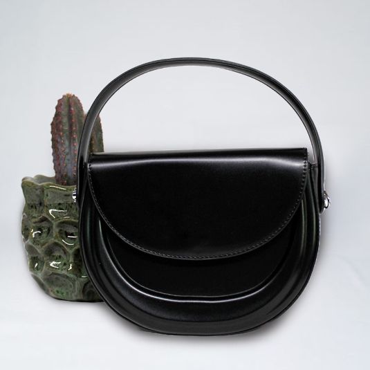 bolso negro media luna