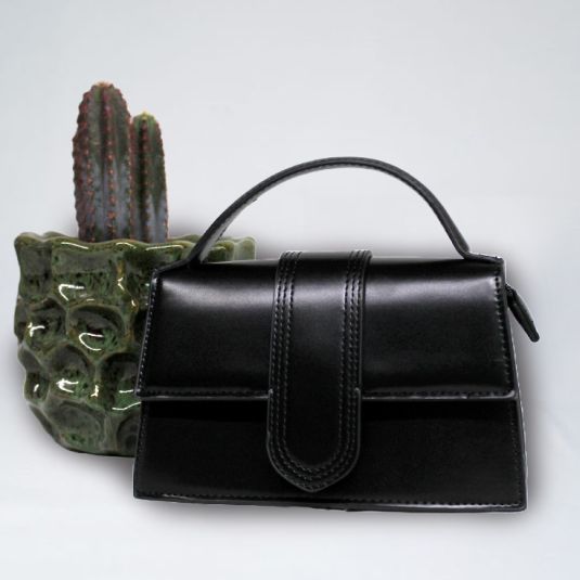 bolso negro solapa pequeño