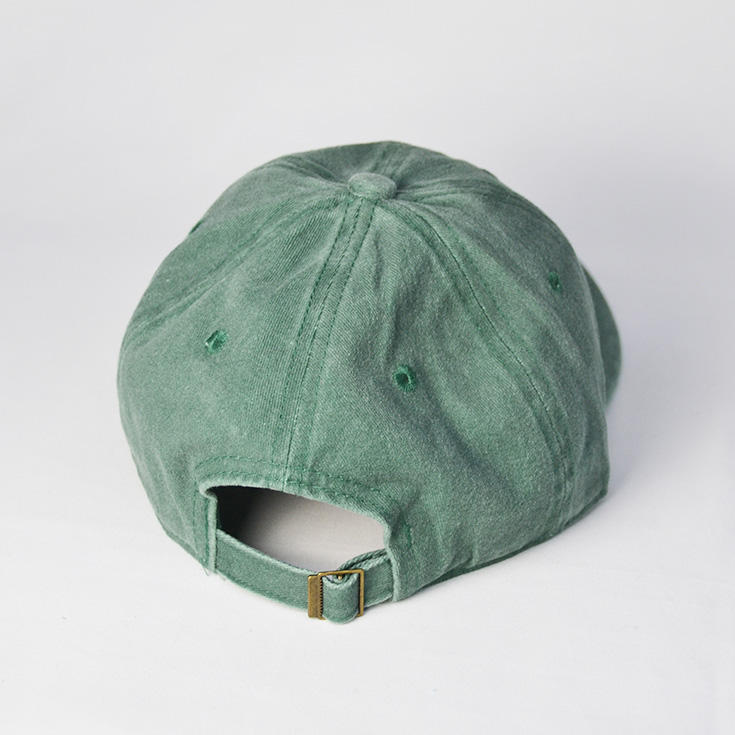gorra gastada lisa verde