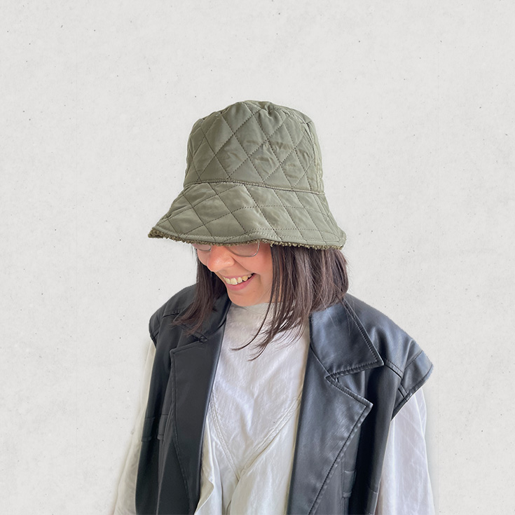 gorro nylon forrado verde botella