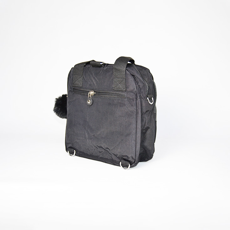bolso mochila pequeña kaken negra