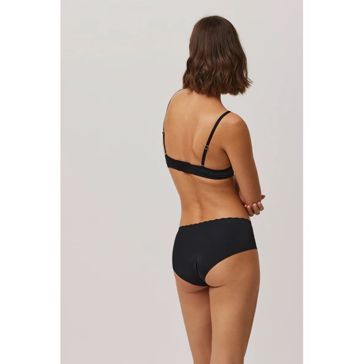 ysabel mora braga midi laser negro