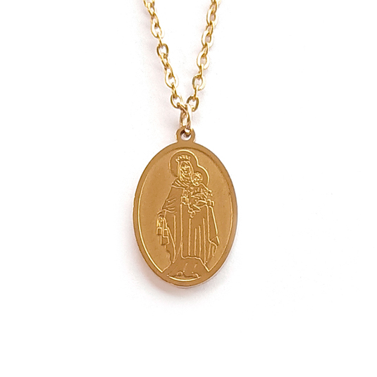 colgante medalla dorada virgen del carmen