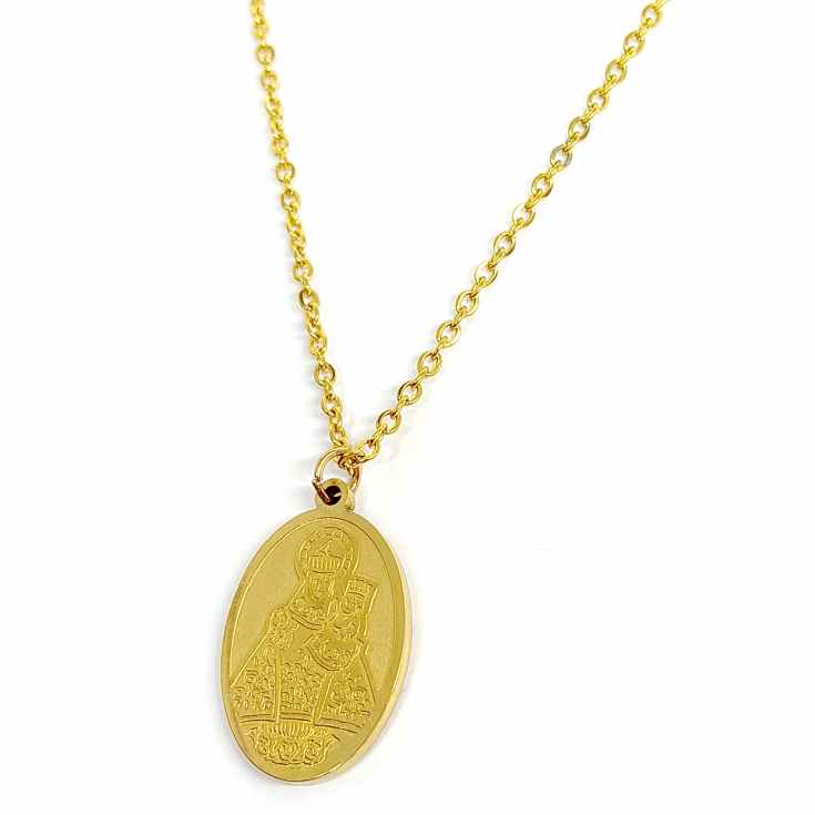 colgante medalla dorada virgen de covadonga