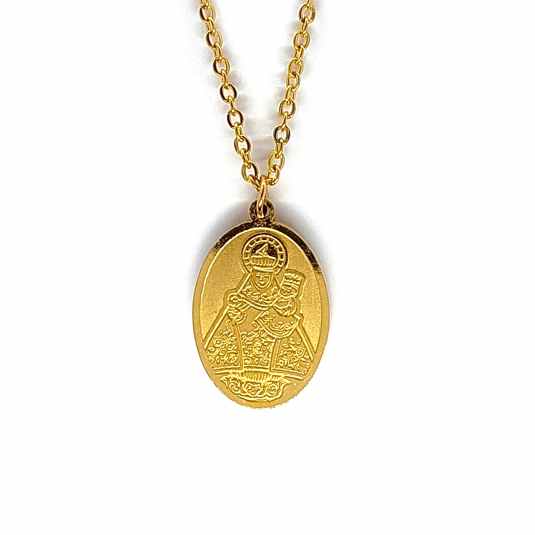 colgante medalla dorada virgen de covadonga