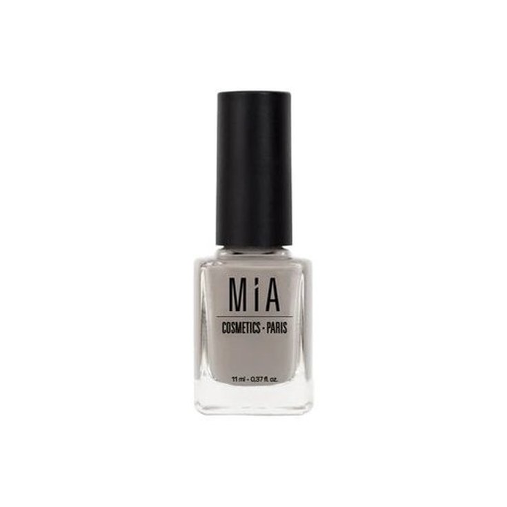 mia esmalde de uñas moonstone