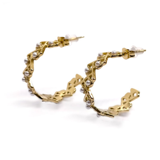 pendiente aros dorados entrelazado cadena con perlas incrustaciones