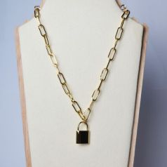 collar dorado eslabones con candado