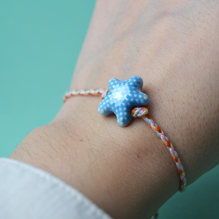 pulsera hilo estrella verde