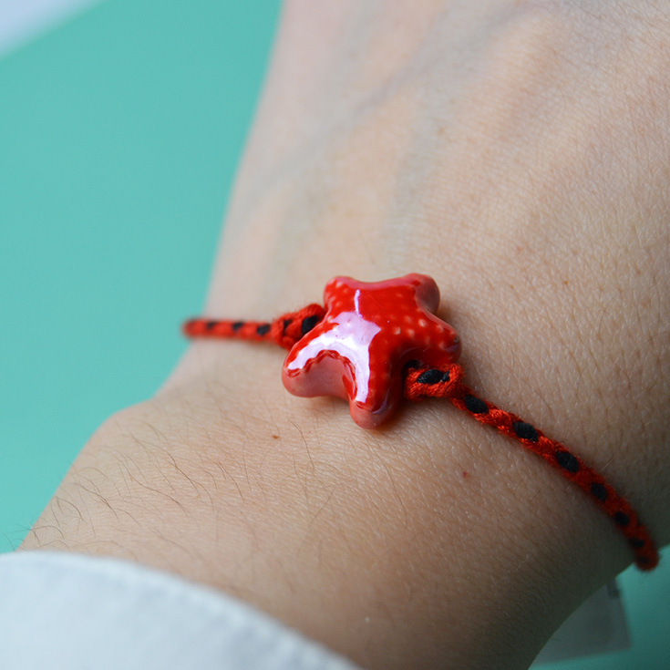 pulsera hilo estrella verde