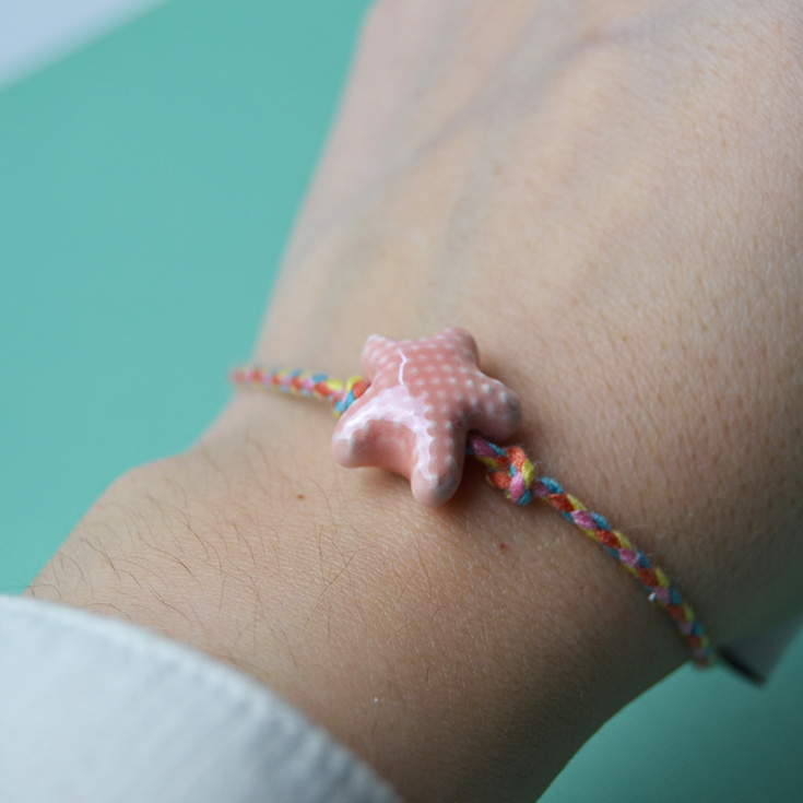 pulsera hilo estrella verde