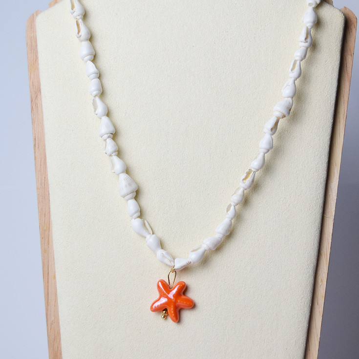 collar conchas con caracola charm veraniego