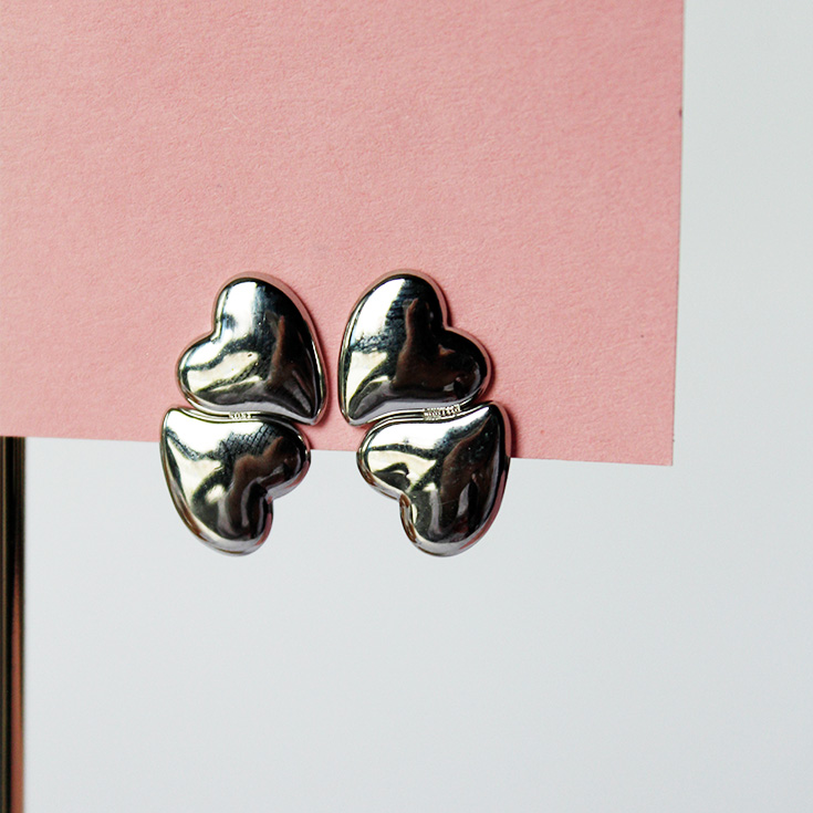 pendientes boton doble corazon plata