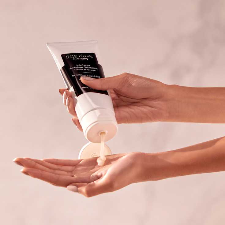 sisley hair rituel soin lavant revitalisant nourrisant 200ml sisley hair rituel soin lavant revitalisant nourrisant 200ml