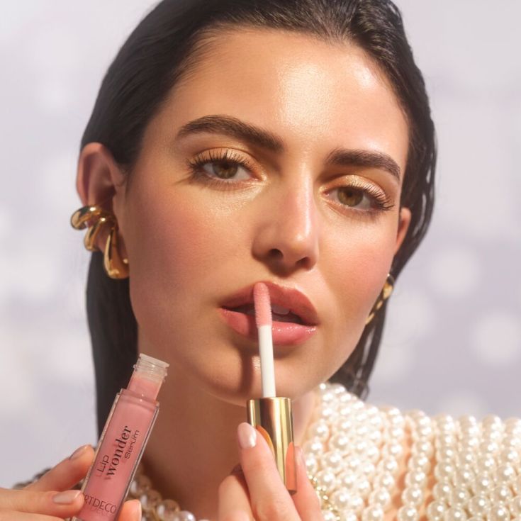 artdeco bronzing gloss labial serum nutritivo de labios con color delicado