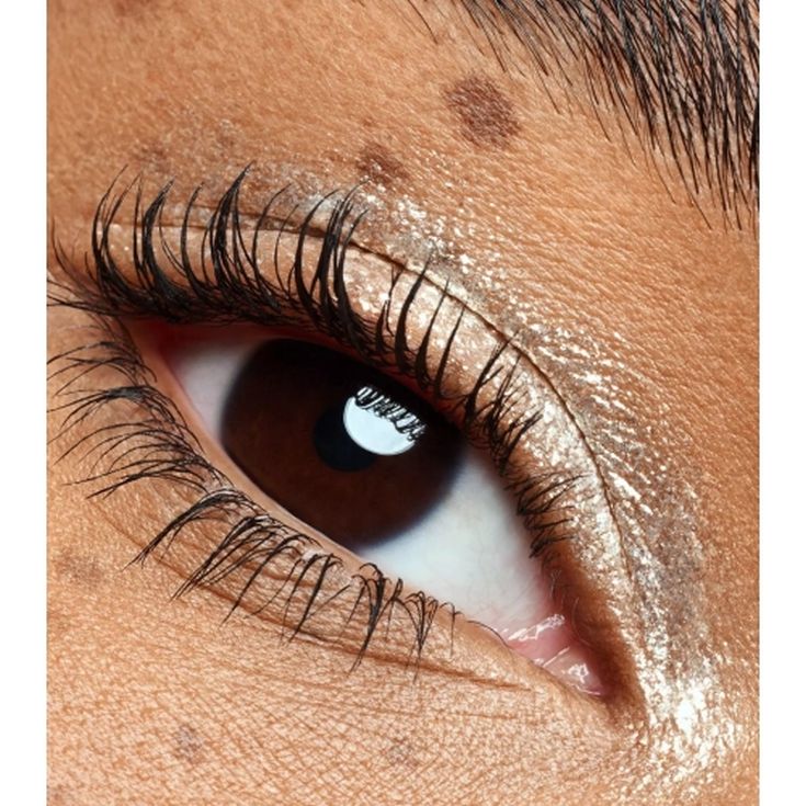 essence mascara pestañas volumen