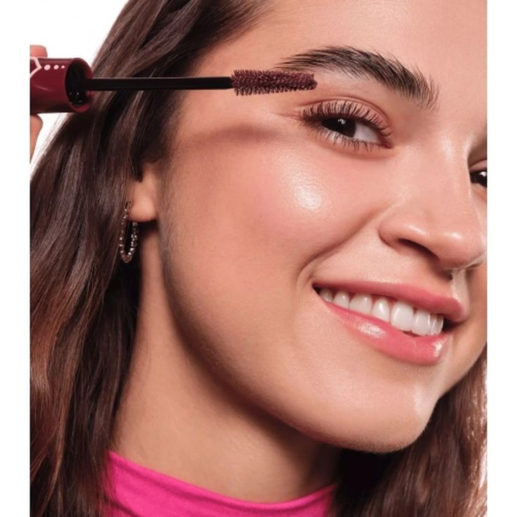 essence mascara pestañas burdeos