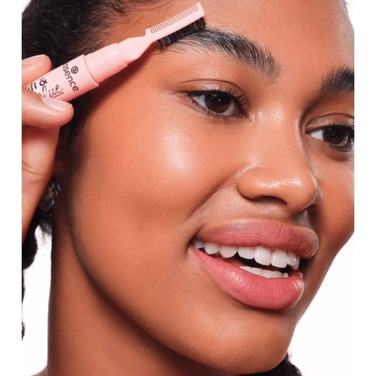 essence fijador cejas