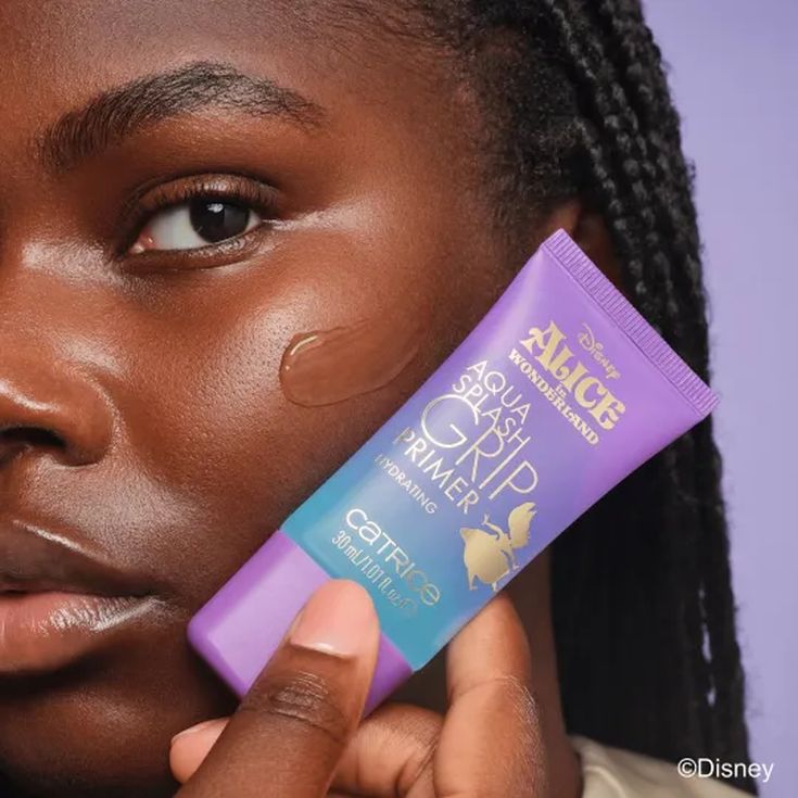 catrice alice in wonderlan grip aqua splash primer