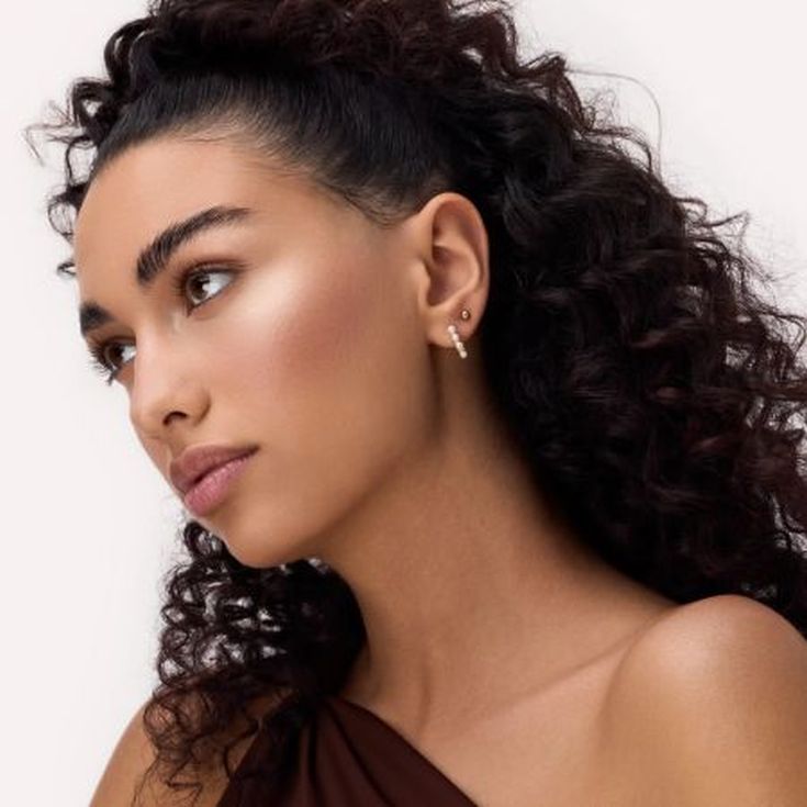 catrice iluminador aura glam bouncy