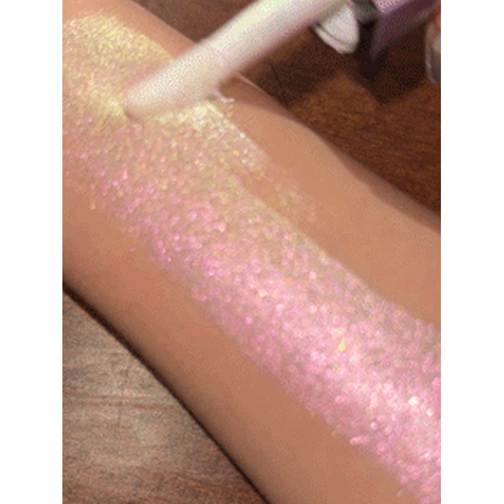 sheglam iluminador liquido chroma-glow bloom flying