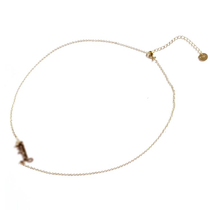 collar blanca dorado