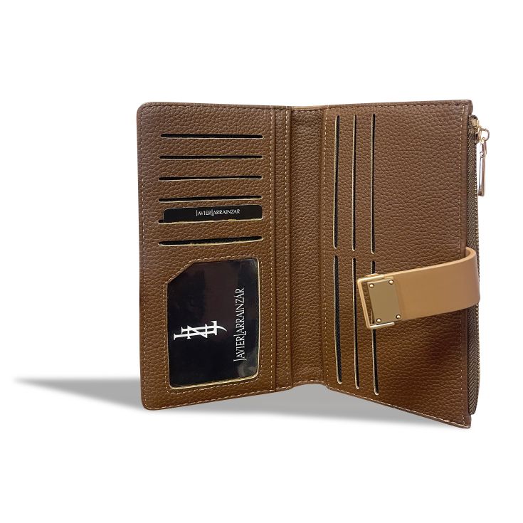 javeir larrainzar cartera marron