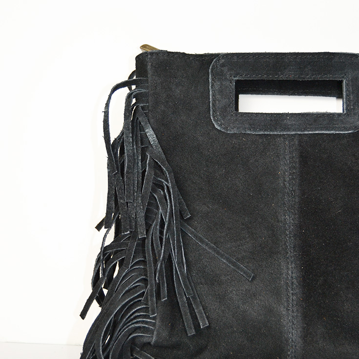 bolso bandolera con flecos piel de serraje negro