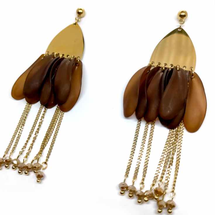 pendientes fantasia largos petalos marrones