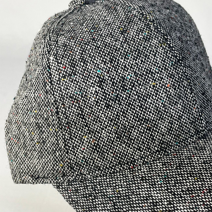 gorra jaspeada gris