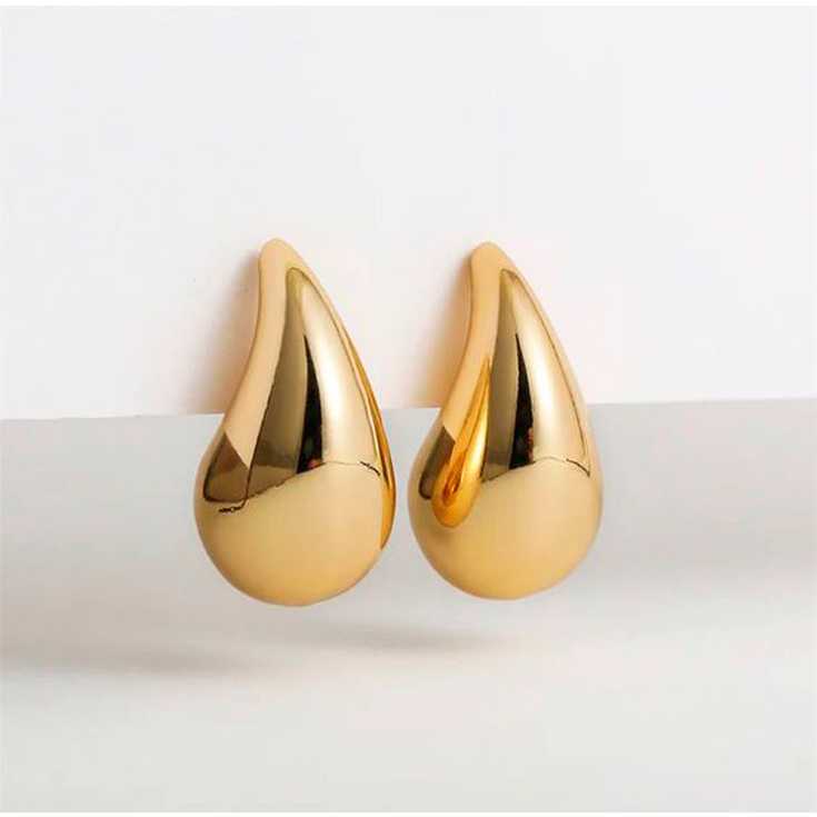 pendiente gota dorado