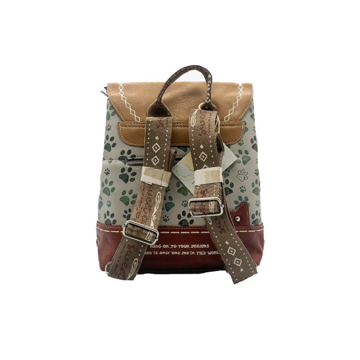 sweet candy mochila huellas verde