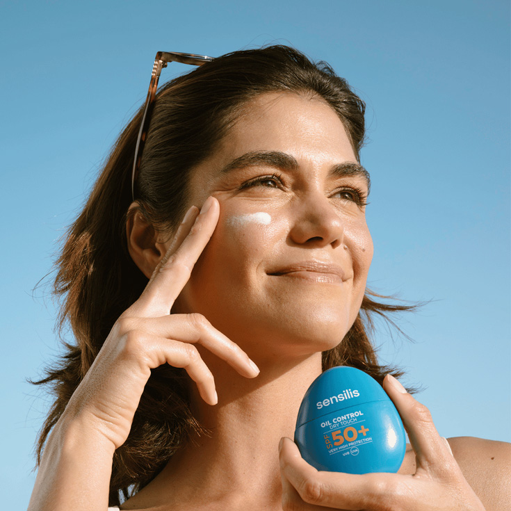 sensilis protector solar facial water fluid oil control spf50+ 40ml sensilis protector solar facial water fluid oil control spf50+ 40ml