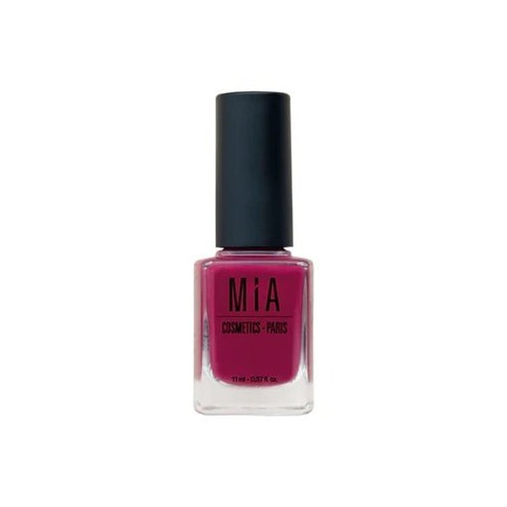 mia esmalde de uñas crimson cherry